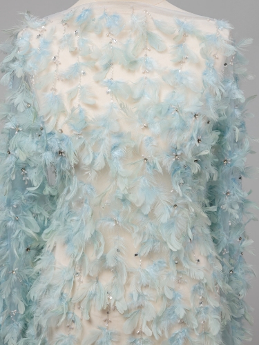 Imagine Light Blue Feathers - Broderie cu pene, perle si margele blue