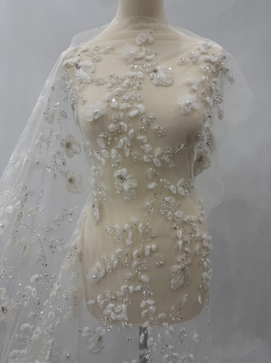 Imagine Broderie cu flori 3d decupabile Valerdi