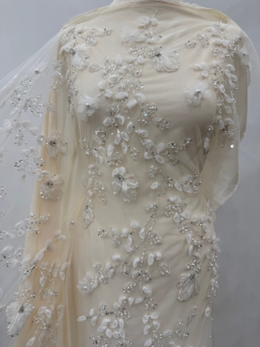 Imagine Broderie cu flori 3d decupabile Valerdi
