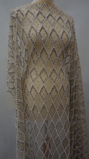 Imagine Diamonds & Pearls - broderie cu perle,margele si cristale 