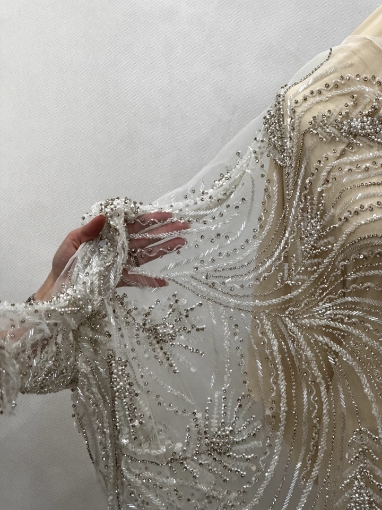 Imagine Bridal Muse - Broderie cu margele, perle si cristale - alb