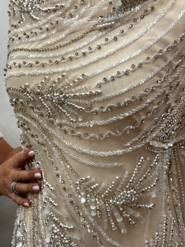 Imagine Bridal Muse - Broderie cu margele, perle si cristale - alb