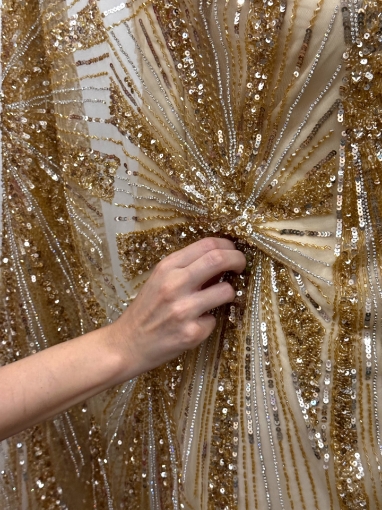 Imagine Celesse Broderie cu cristale si margele - gold whisky
