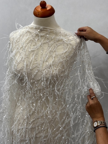 Imagine Pearl Web Feathers - Broderie cu perle si pene - white