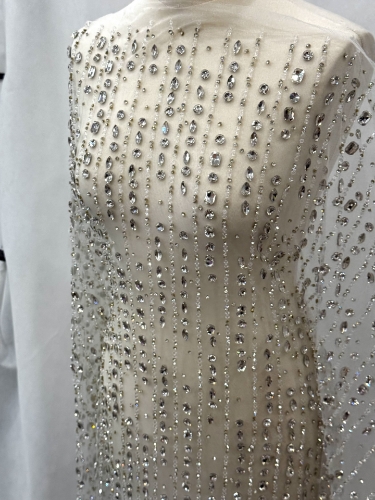 Imagine Galactique - Broderie cu cristale si margele din sticla - silver