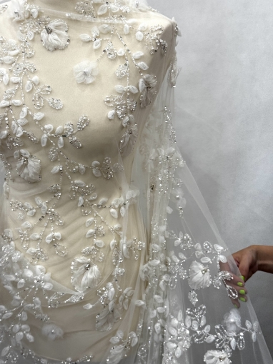 Imagine Valerdi Broderie cu flori 3d white